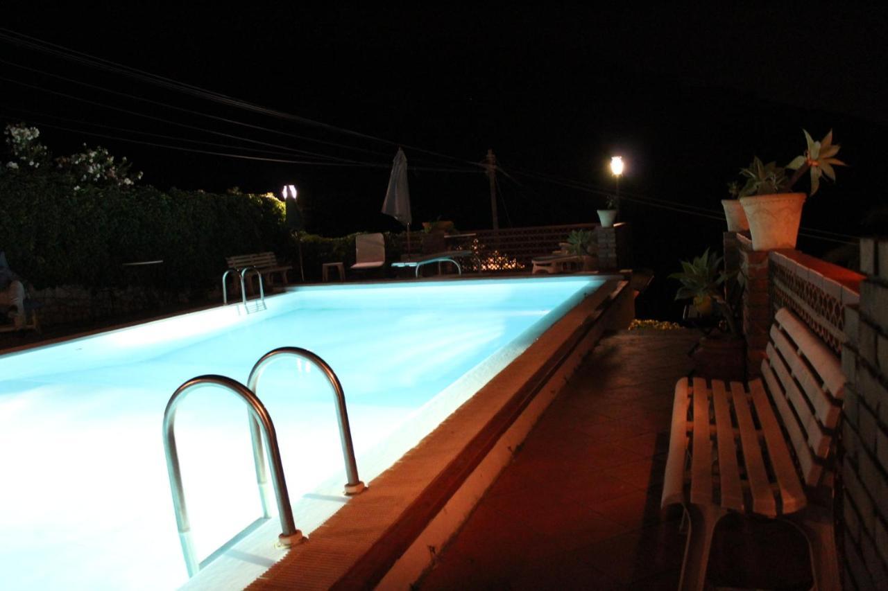 Casa Dei Sogni Taormina Bed & Breakfast Exterior foto