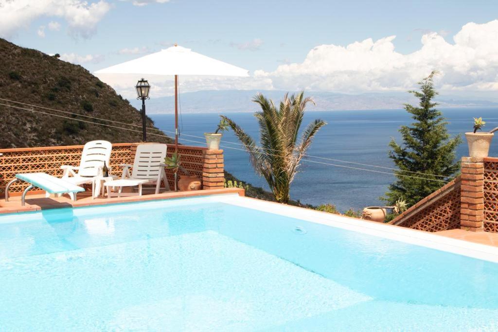 Casa Dei Sogni Taormina Bed & Breakfast Exterior foto