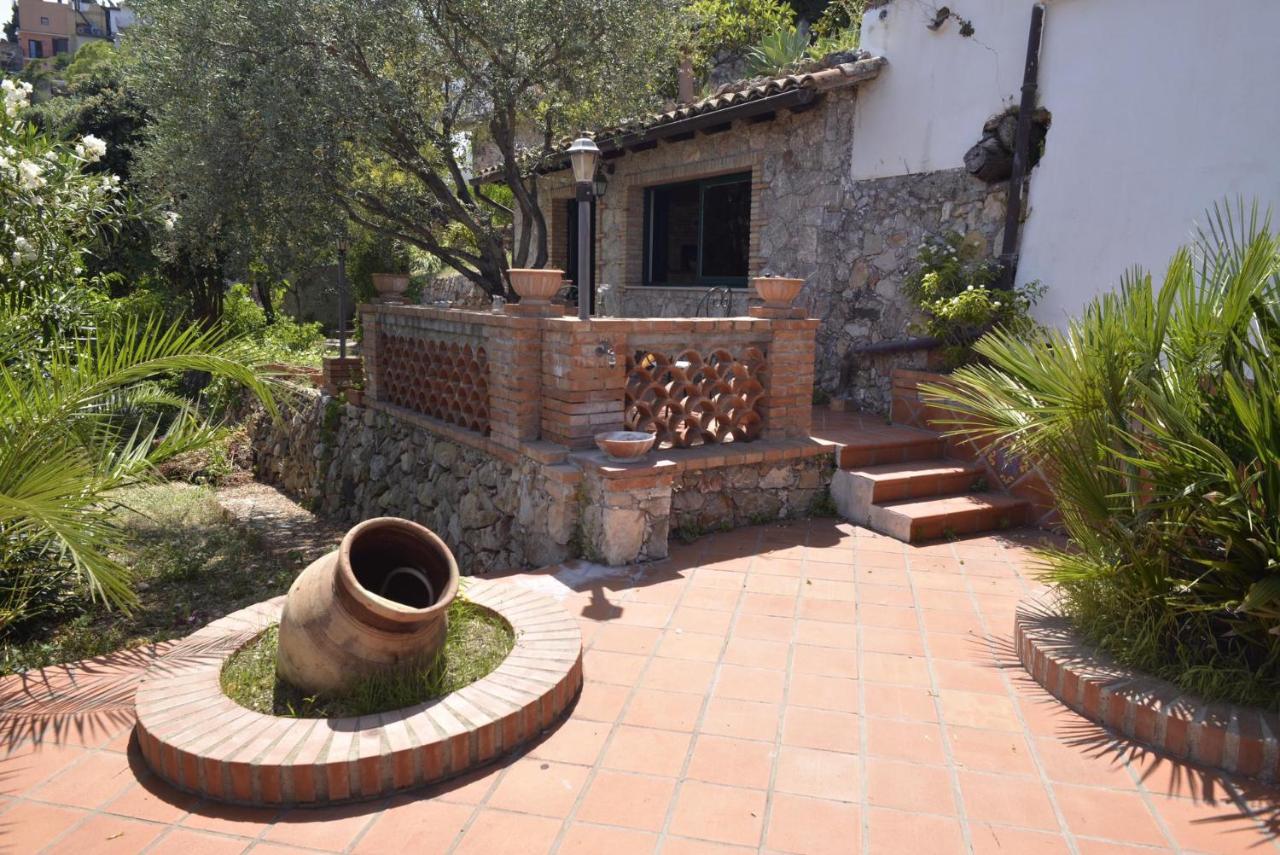 Casa Dei Sogni Taormina Bed & Breakfast Exterior foto
