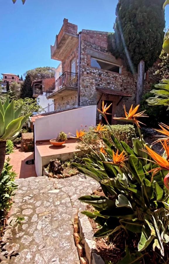 Casa Dei Sogni Taormina Bed & Breakfast Exterior foto