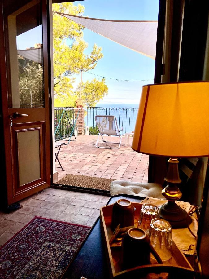 Casa Dei Sogni Taormina Bed & Breakfast Exterior foto